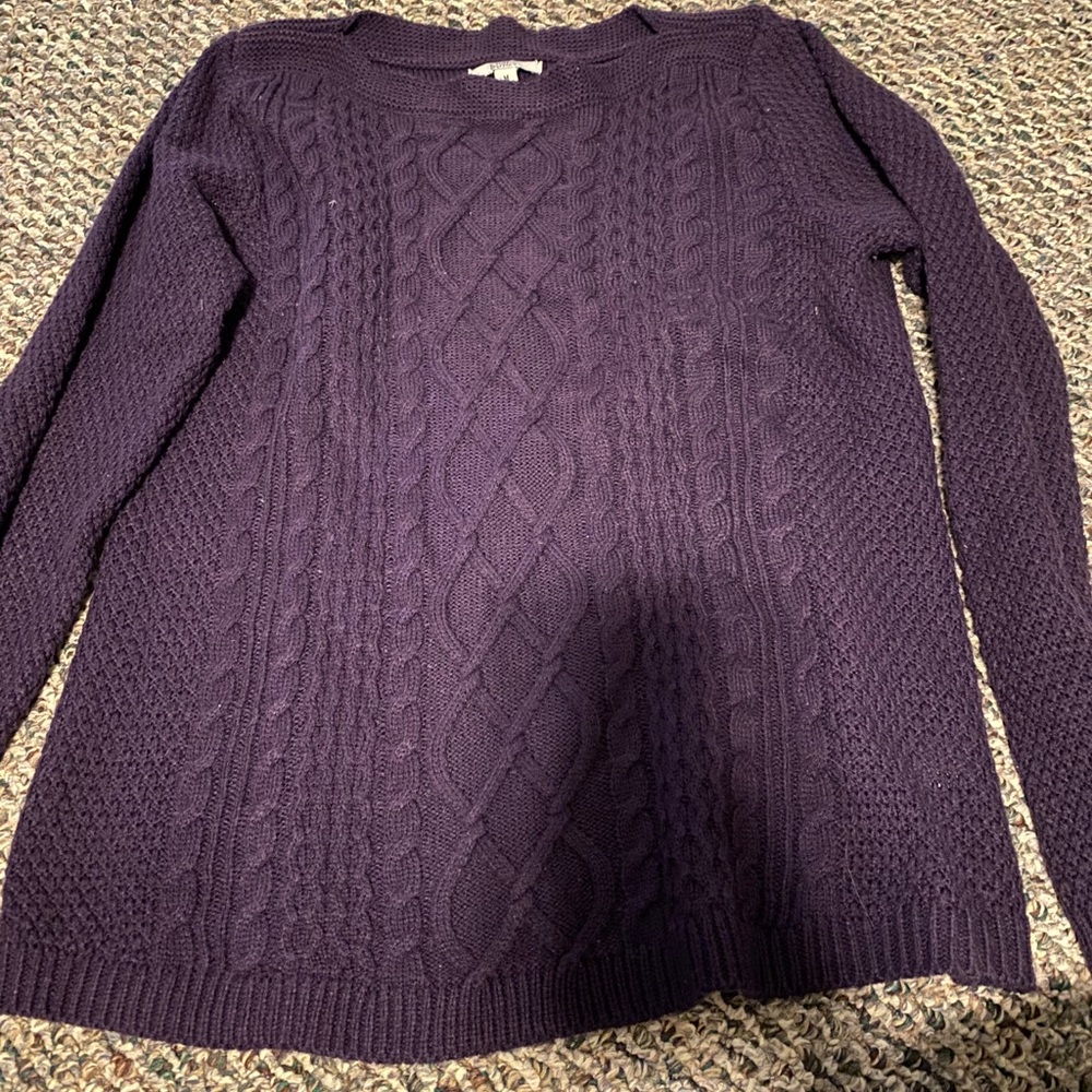 Croft and barrow cable knit sweater
